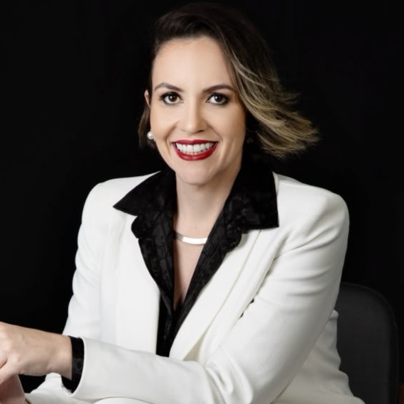Aline Kummer